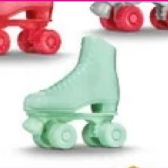 NWT #17 Sonic Mini Brands Glow in the Dark Skate Zuru Toys Mega Mini Size 17 - Picture 3 of 5